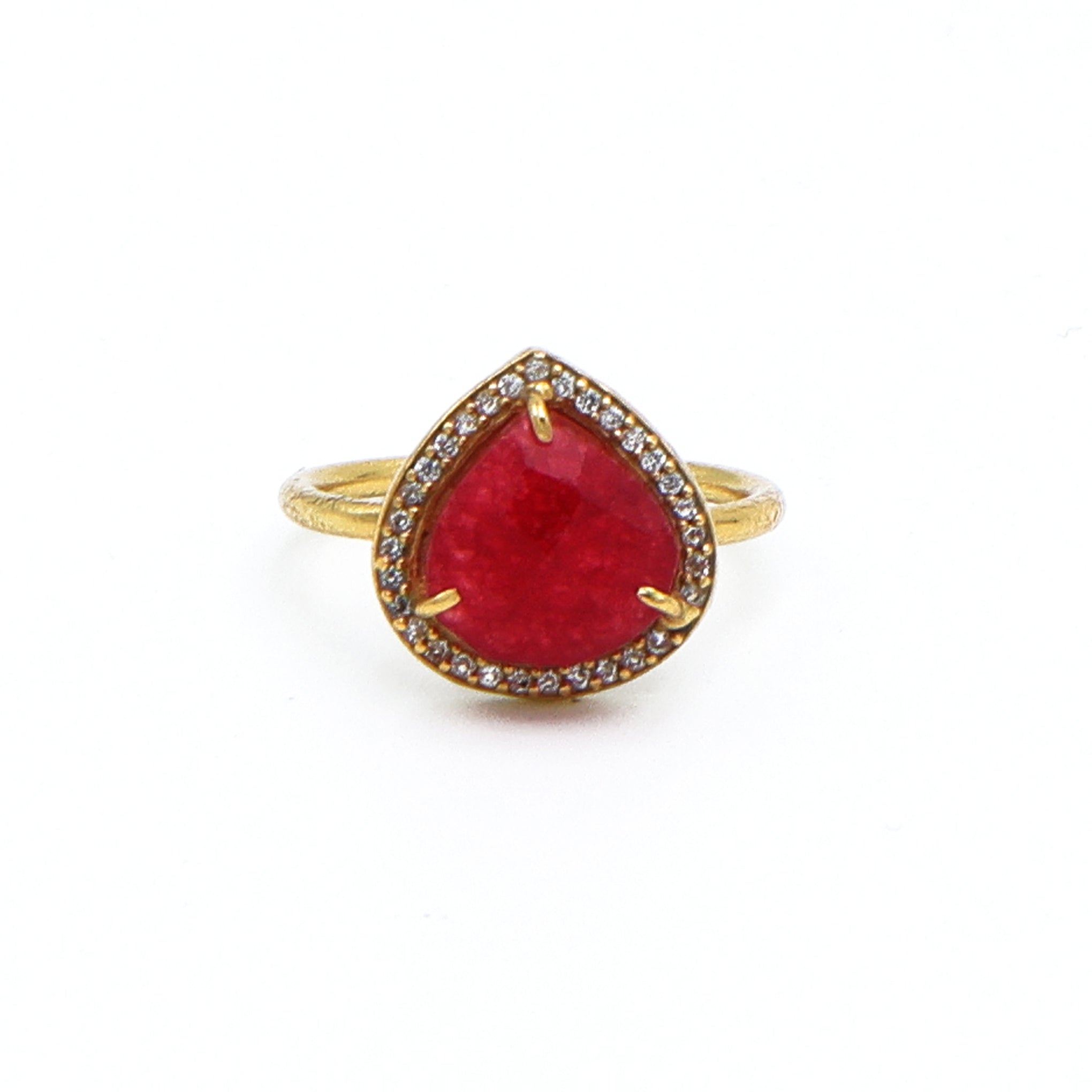 Dua Red Jade Gold-Plated Adjustable Heart Ring – Red Gemstone Romantic Statement Jewelry