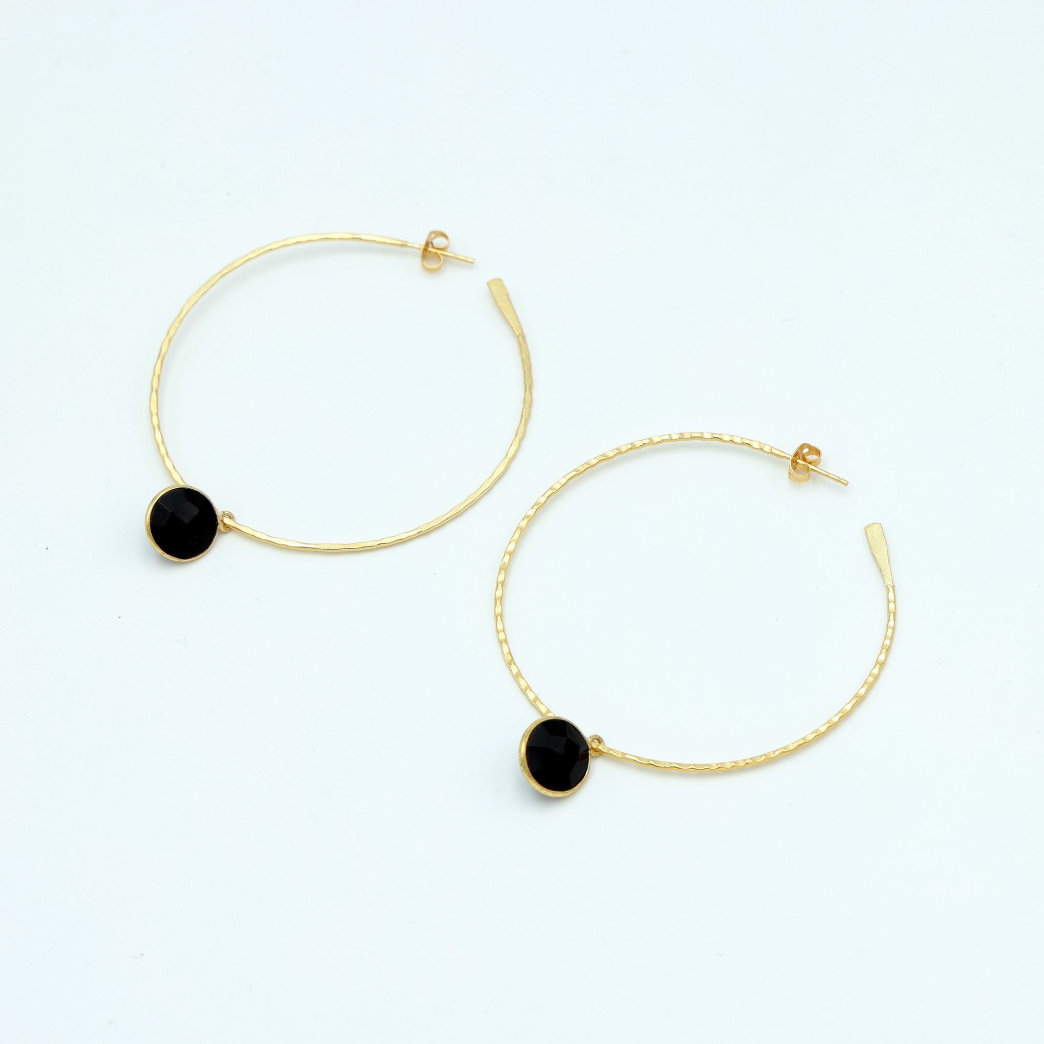 Dua Round Hoop Black Onyx Earrings – Handmade Gold-Plated Elegant Jewelry - Dua Online