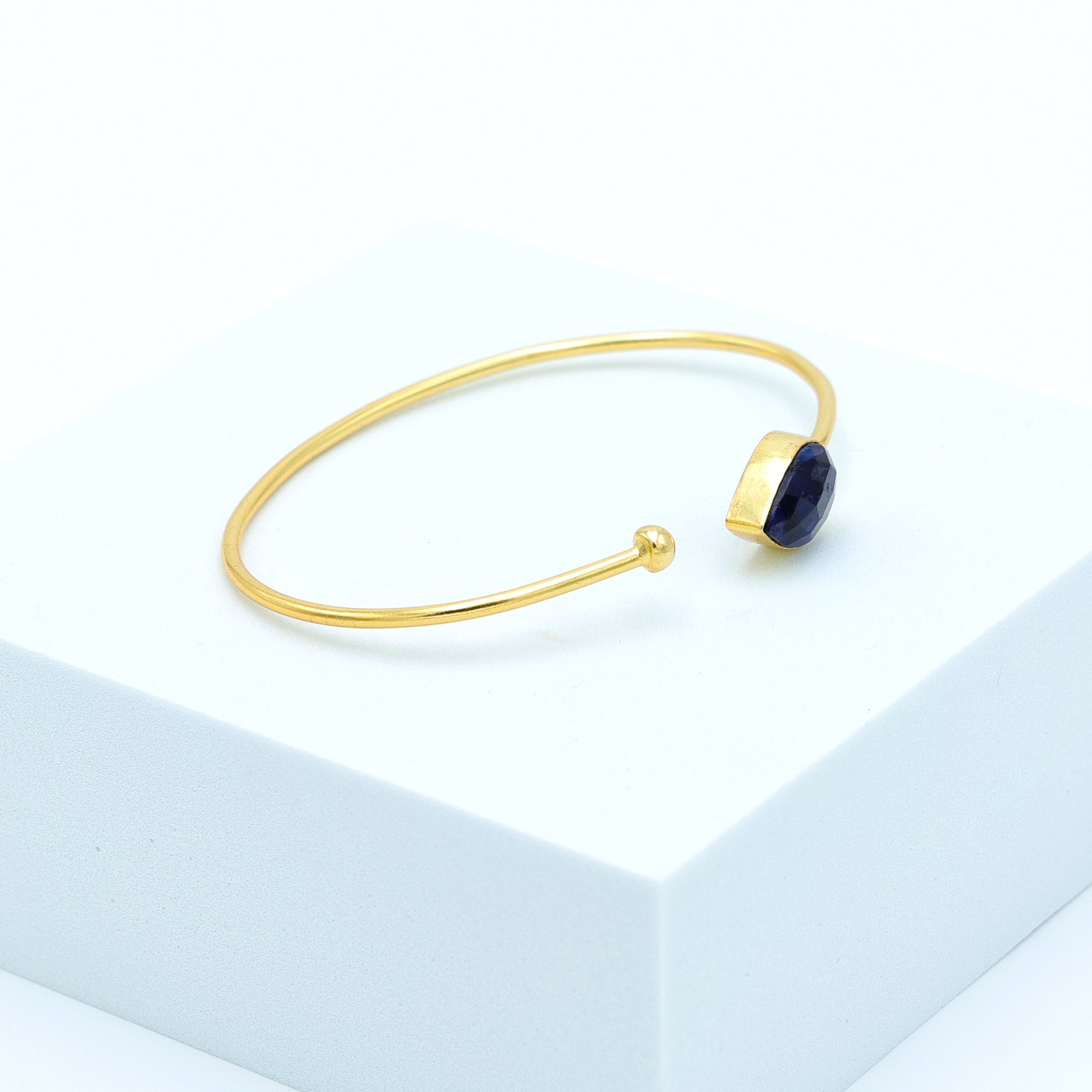 Dua Sapphire Quartz Blue Jade Gold-Plated Bangle – Luxury Gemstone Bracelet - Dua Online
