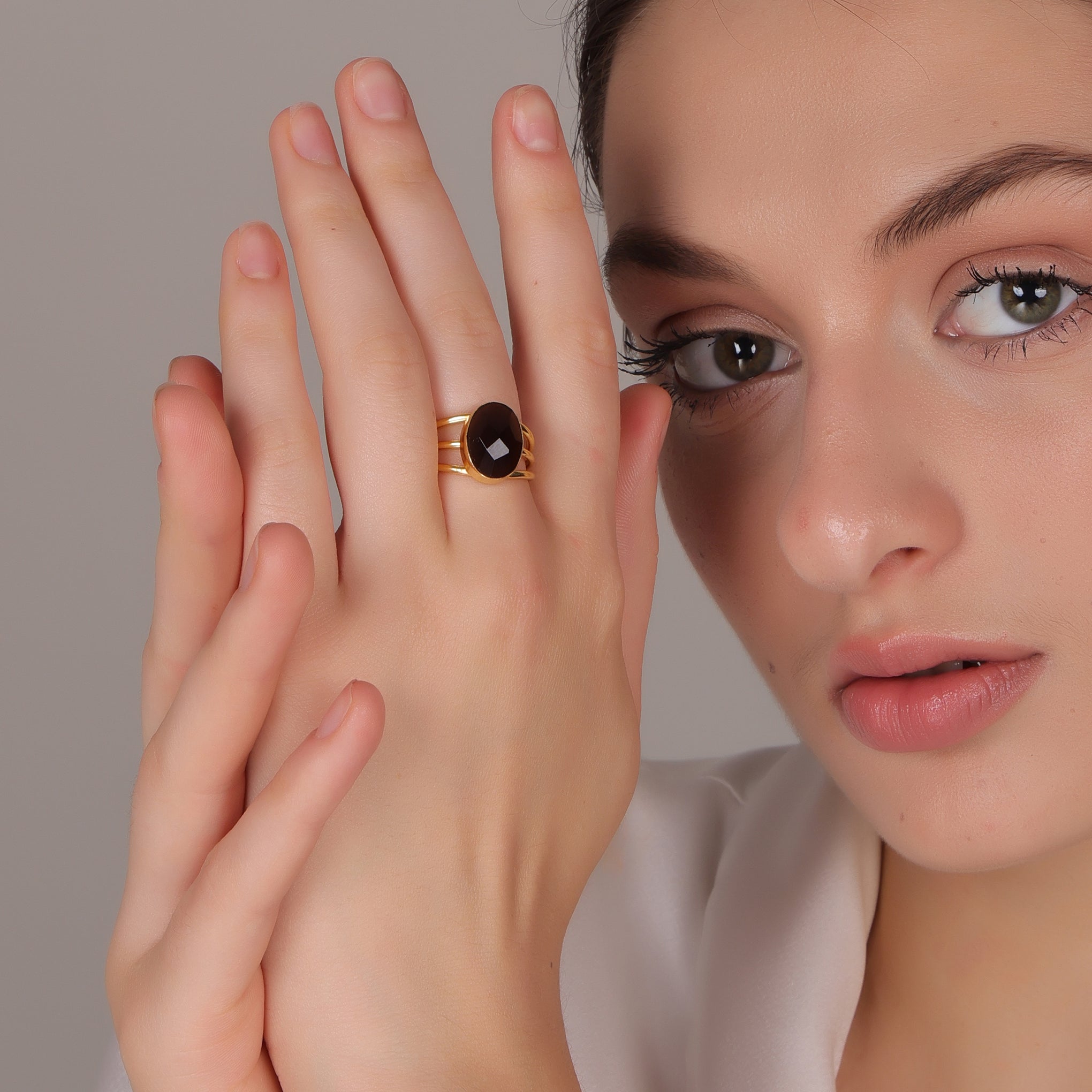 Dua Smoky Quartz Ring – Sophisticated Brown Gemstone Statement Ring - Dua Online