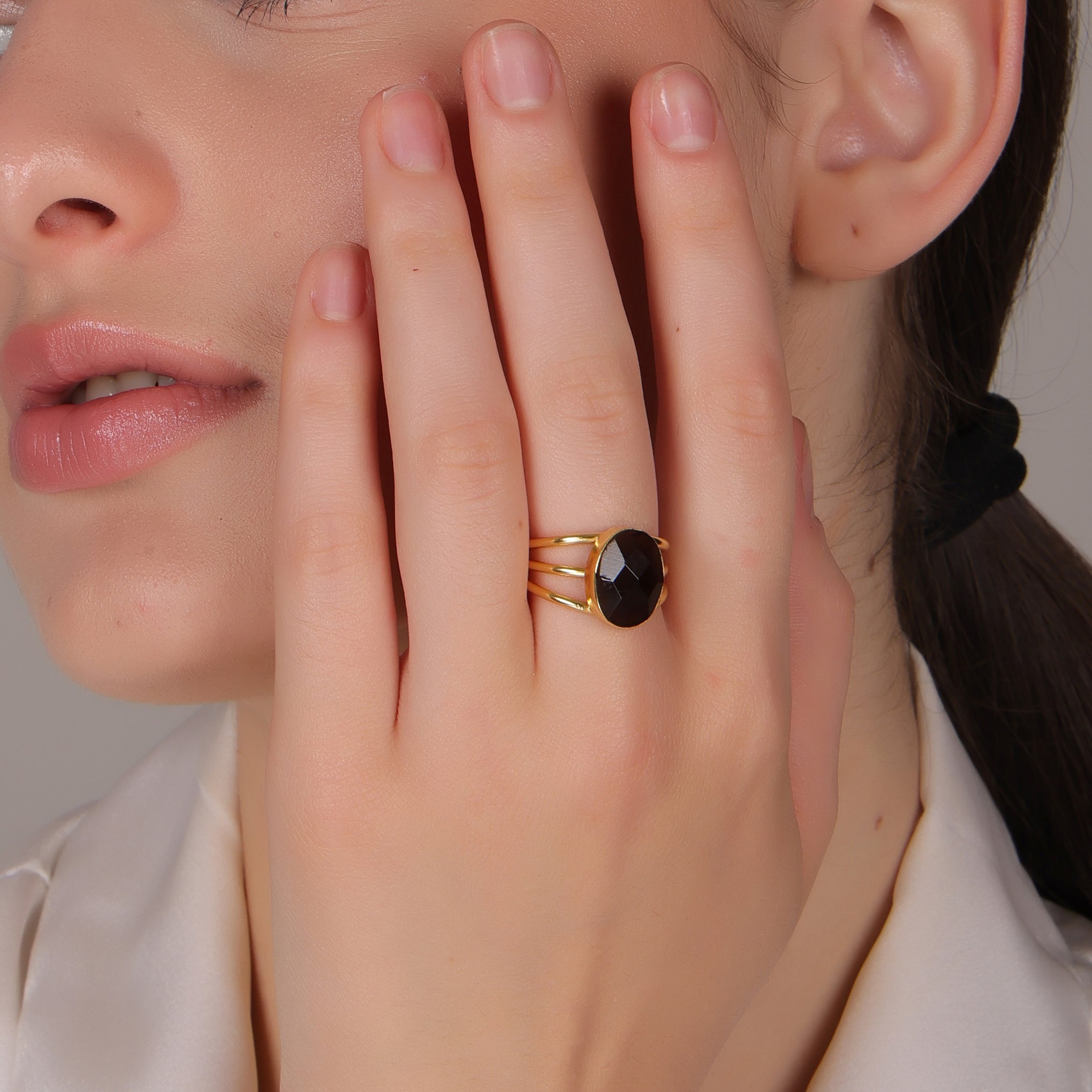Dua Smoky Quartz Ring – Sophisticated Brown Gemstone Statement Ring - Dua Online