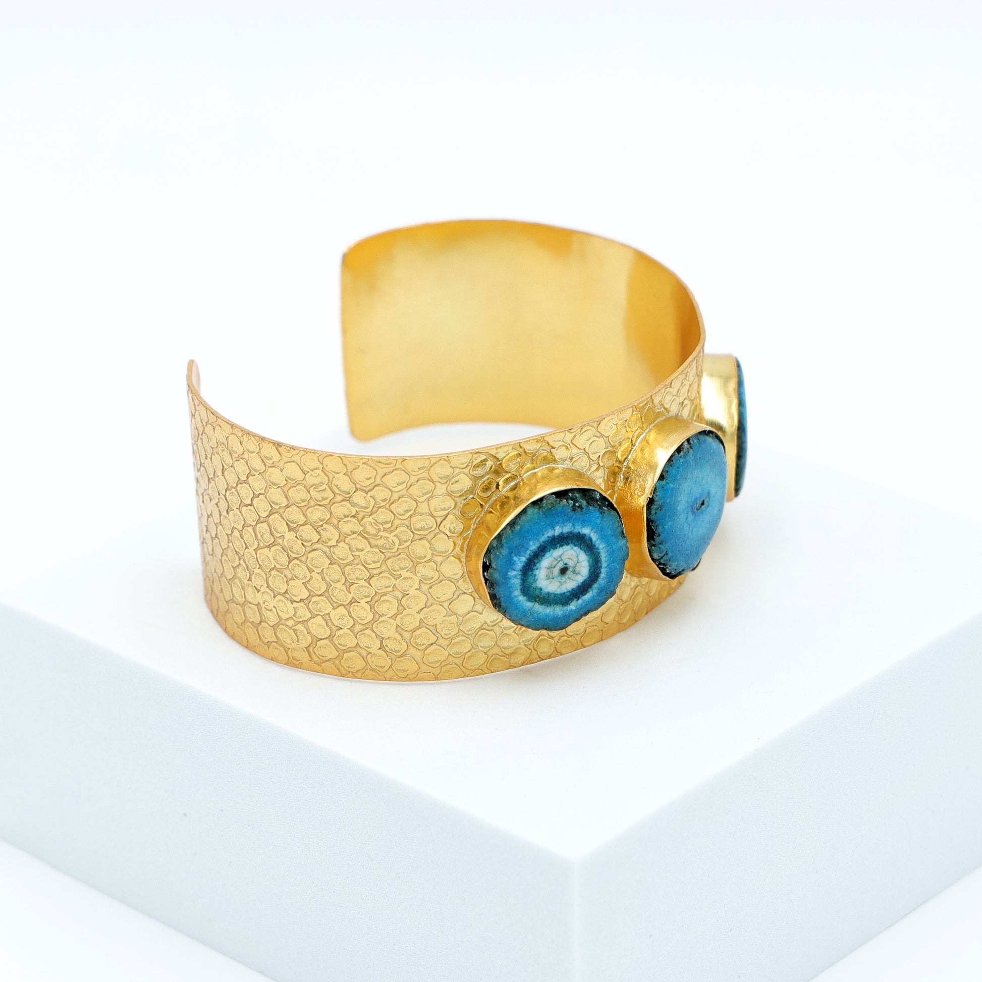 DuaSolarQuartzBangle_BlueGold-PlatedLuxuryGemstoneBracelet_6