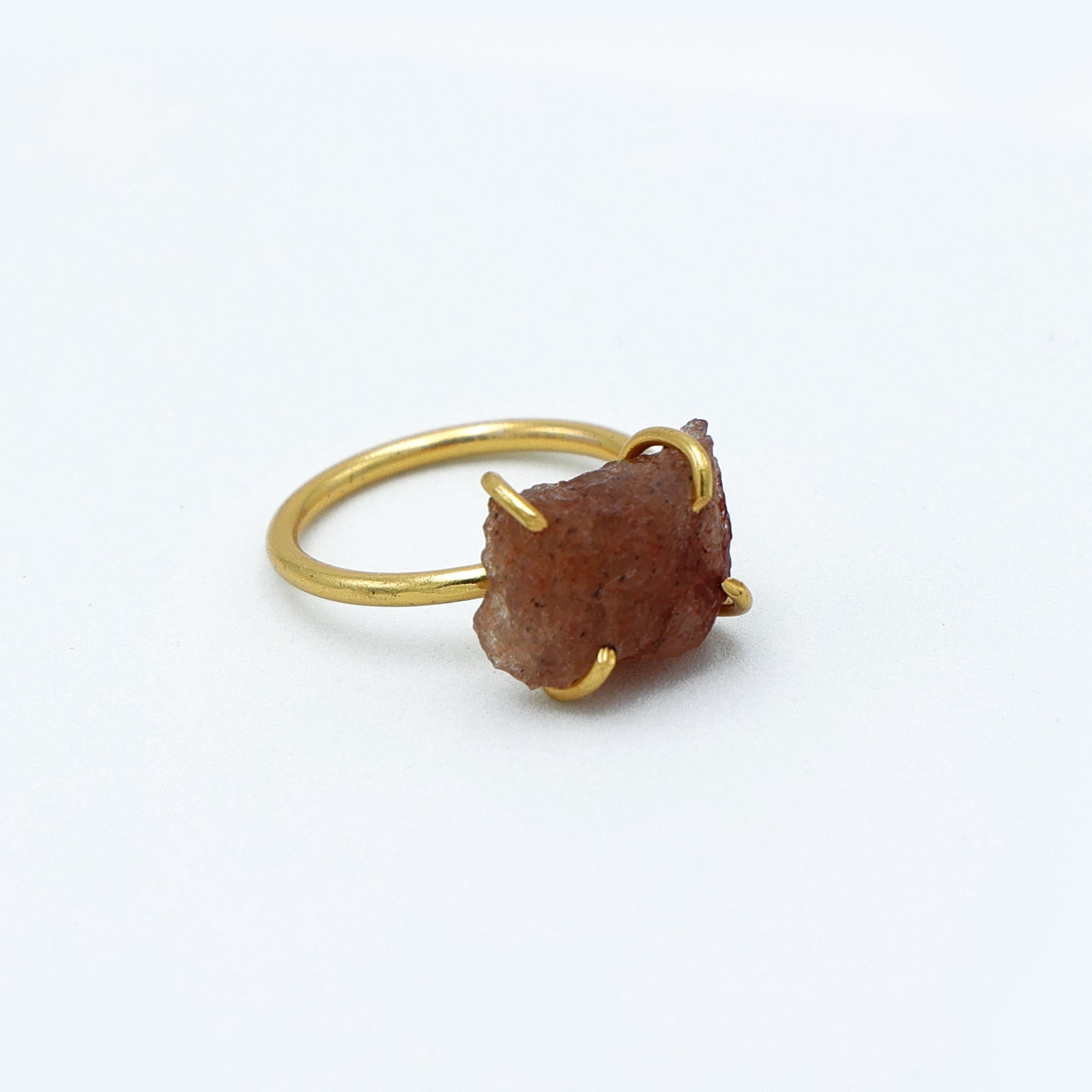 Dua Strawberry Quartz Rough Ring – Raw Gemstone Adjustable Gold Ring - Dua Online