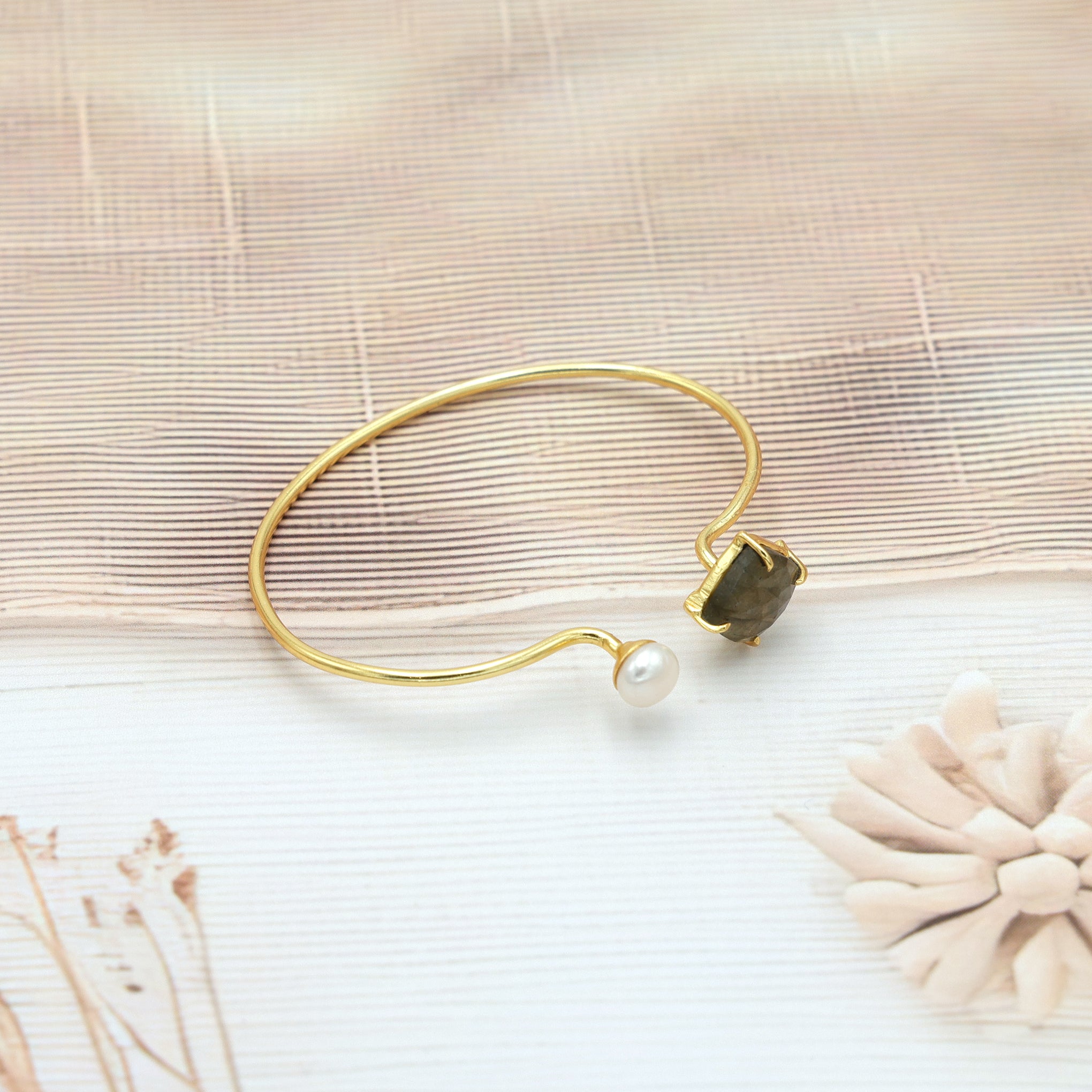 Labradorite_PearlBangle_HandmadeGoldPlatedBrassBraceletforWomen_3