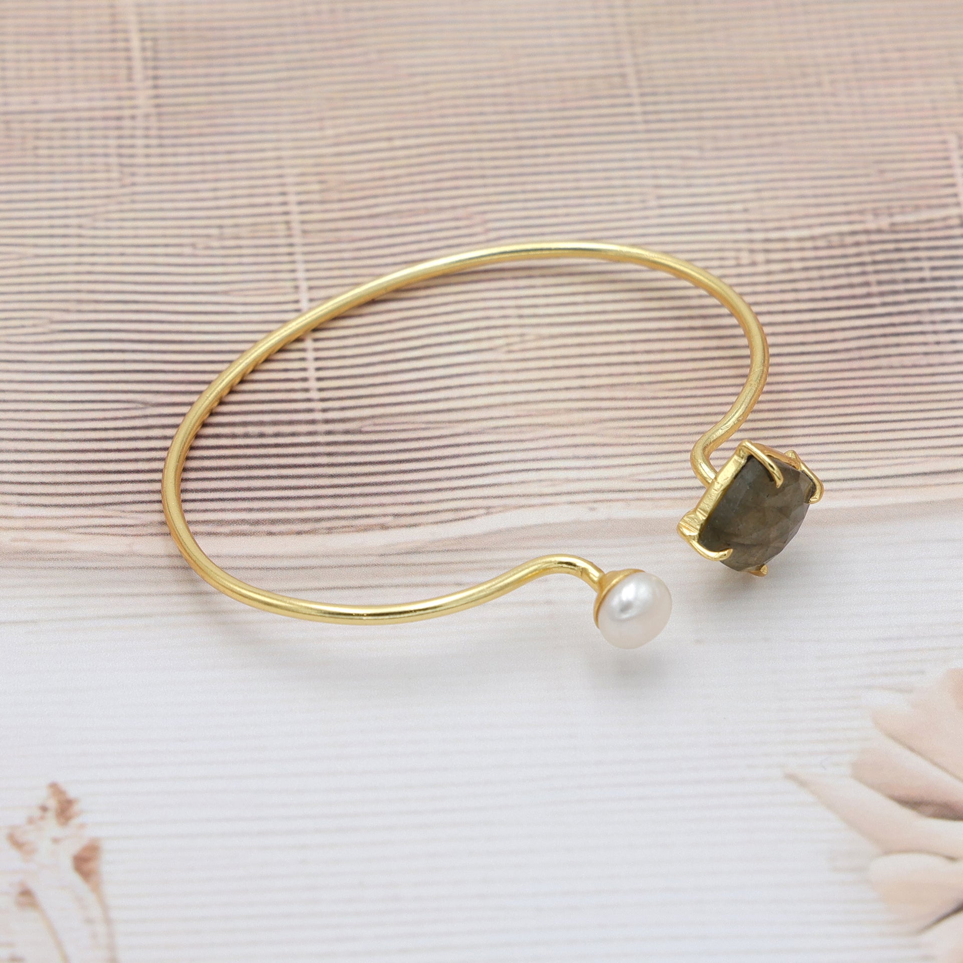 Labradorite_PearlBangle_HandmadeGoldPlatedBrassBraceletforWomen_5