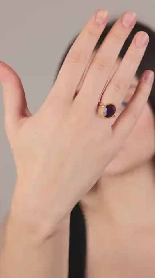 Dua Amethyst Oval Ring – Luxury Gold-Plated Birthstone Jewelry for Women